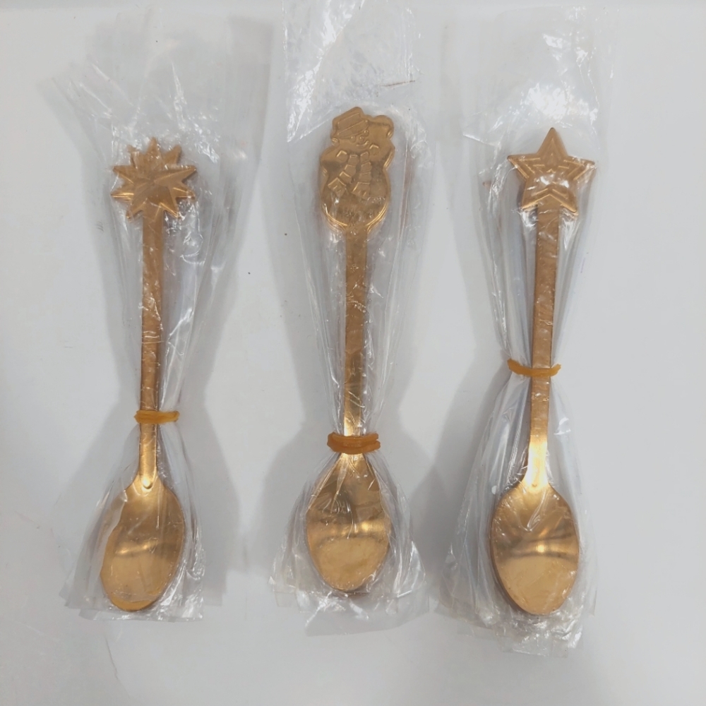 Espresso Spoons Dessert Spoons winter Christmas star snowflake snowman gold 35ct